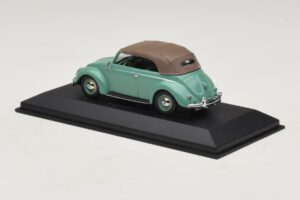 Volkswagen 1200 Descapotable Capota Blanda Verde Minichamps 1:43 430052042 Metal - imagen 3 de 5