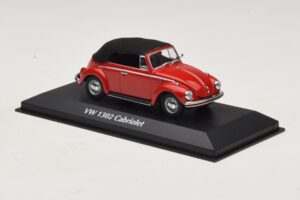Volkswagen 1302 Descapotable Rojo Maxichamps 1:43 940055031 Metal - imagen 3 de 5