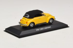 Volkswagen 1302 Descapotable Amarillo Maxichamps 1:43 940055030 Metal - imagen 2 de 5