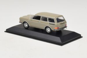 Volkswagen 411 LE Variant Savanna Beige Minichamps 1:43 400051114 Metal - imagen 3 de 5