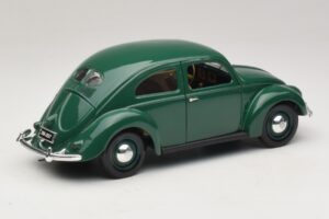 Volkswagen Escarabajo Verde Maisto 1:18 32820 Metal - imagen 3 de 8