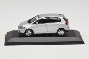 Volkswagen Golf Plus Mk5 Plata Caja De Reemplazo Minichamps 1:43 400054370-R1 Metal