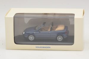Volkswagen Golf Mk4 Descapotable Azul Edición Concesionario Minichamps 1:43 GOLF005 Metal - imagen 5 de 5