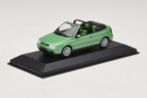 Volkswagen Golf Mk4 Descapotable Verde Metalizado Minichamps 1:43 430058335 Metal - imagen 2 de 5