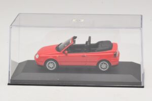 Volkswagen Golf Mk4 Descapotable Rojo Edición Concesionario Minichamps 1:43 GOLF006 Metal - imagen 4 de 5