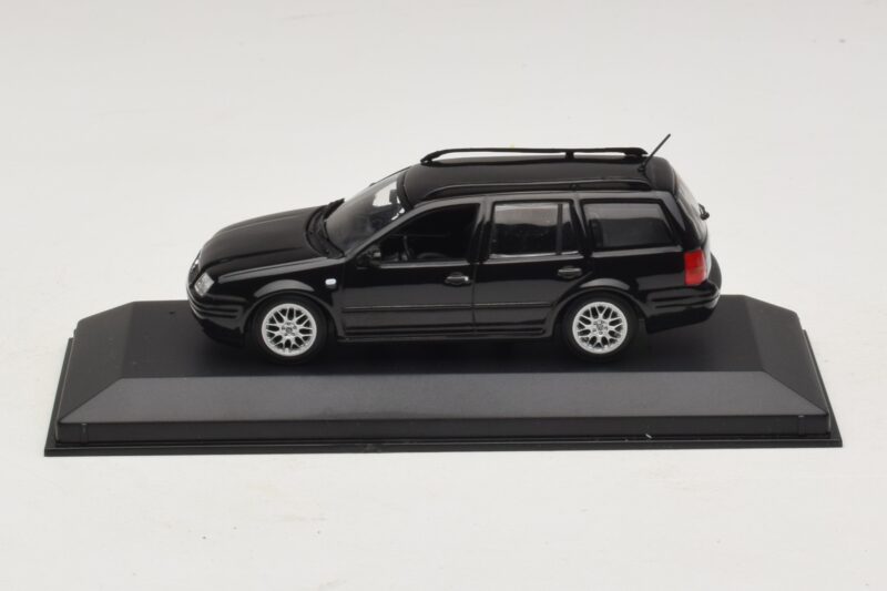 Volkswagen Golf Mk4 Variant Sport Highline BBS Edition Negro Minichamps 1:43 GOLF008 Metal