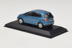 Volkswagen Golf Plus Mk5 Azul Metalizado Caja De Reemplazo Minichamps 1:43 GOLF02-R1 Metal - imagen 3 de 5