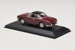Volkswagen Karmann Ghia Rojo Con Techo Negro Minichamps 1:43 GHIA002 Metal - imagen 3 de 5