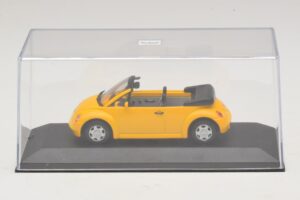 Volkswagen New Beetle Descapotable Amarillo Minichamps 1:43 BEETLE002 Metal - imagen 4 de 5