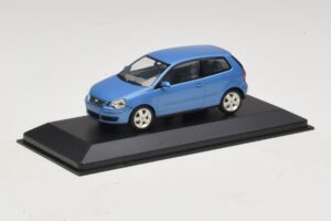 Volkswagen Polo 9N3 Azul Minichamps 1:43 POLO001 Metal - imagen 2 de 5