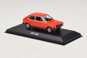 Volkswagen Polo Mk1 Rojo Maxichamps 1:43 940050500 Metal - imagen 3 de 5