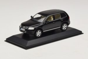 Volkswagen Touareg 7L Negro Minichamps 1:43 TOUAREG002 Metal - imagen 2 de 5