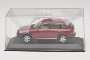 Volkswagen Touareg 7L Rojo Minichamps 1:43 TOUAREG003 Metal - imagen 4 de 5