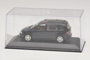 Volkswagen Touran 1T Negro Minichamps 1:43 TOURAN005 Metal - imagen 4 de 5