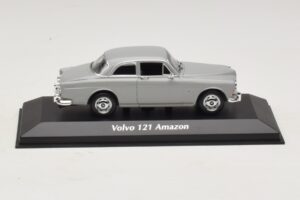 Volvo 121 Amazon Gris Maxichamps 1:43 940171000 Metal