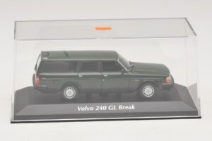 Volvo 240 GL Familiar Verde Oscuro Maxichamps 1:43 940171411 Metal - imagen 4 de 5