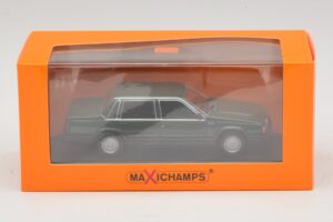 Volvo 740 Verde Oscuro Maxichamps 1:43 940171700 Metal - imagen 5 de 5